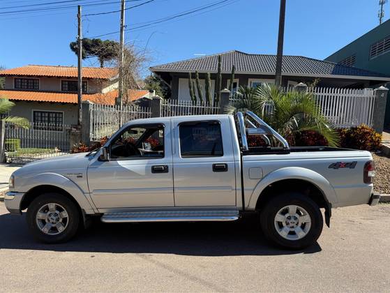 FORD RANGER 3.0 XLT 16V 4X4 CD DIESEL 4P MANUAL FORD RANGER 3.0 XLT 16V 4X4 CD DIESEL 4P MANUAL